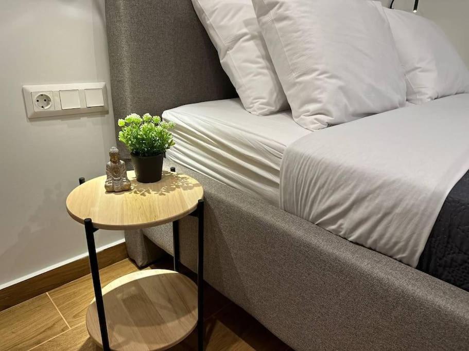 Relax In Moschato 2 Vipgreece Appartement *