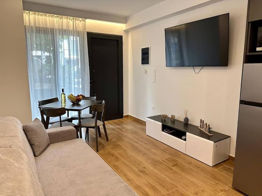 Relax In Moschato 2 Vipgreece Apartment *